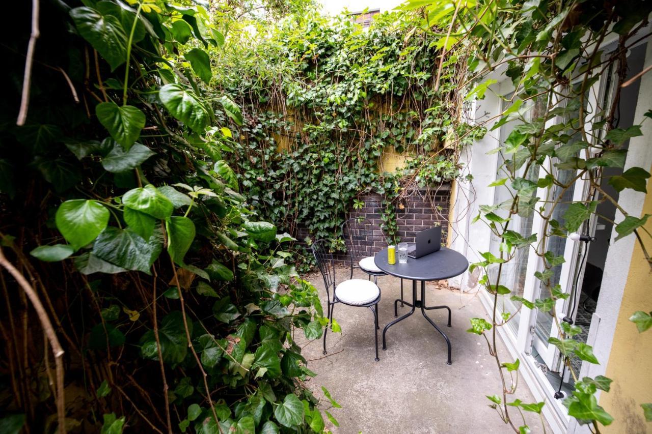 City Hideaway With Terrace Berlin Extérieur photo